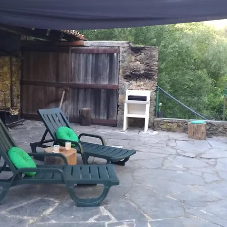 Casa Do Rio Feriehus *